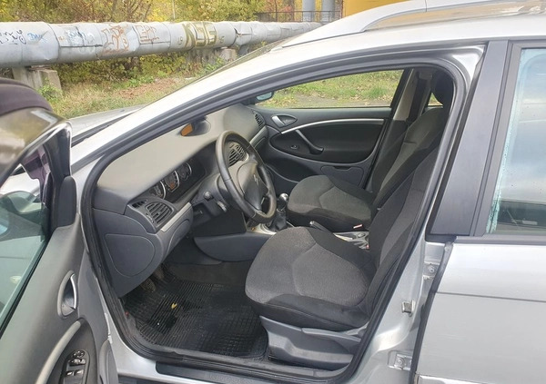 Citroen C5 cena 5999 przebieg: 240000, rok produkcji 2005 z Nakło nad Notecią małe 172